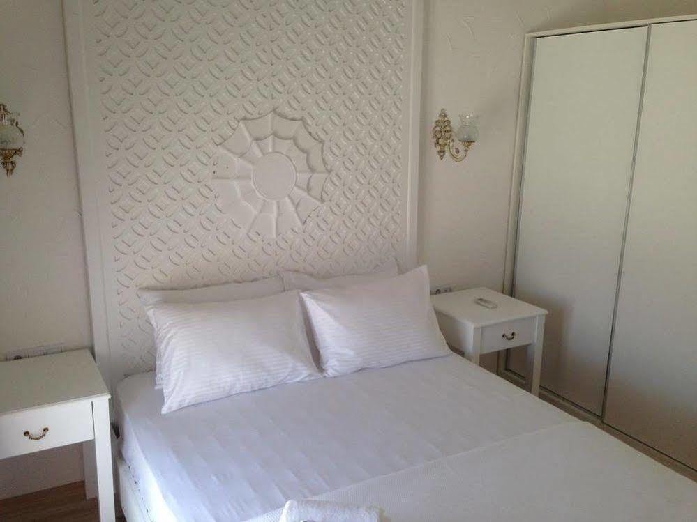 Alacati Alaris Hotel エクステリア 写真